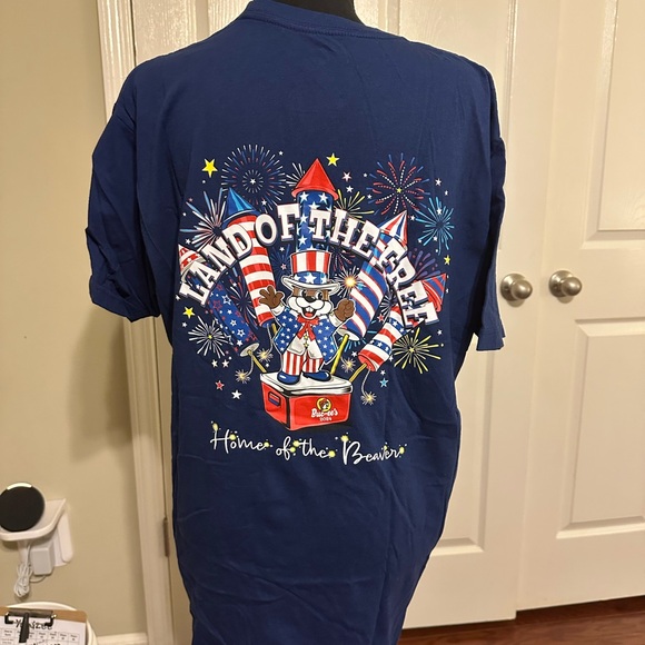 Patriotic Blue Men's T-Shirt with Graphic Design Bin4 - Picture 2 of 3